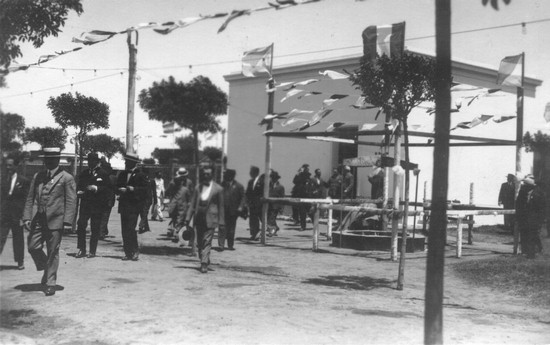 Archivo: Kermesse - 2.jpg